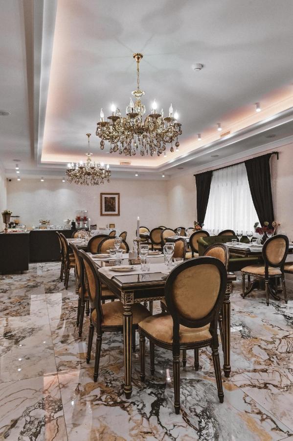 Garni hotel BARUT Šabac Buitenkant foto